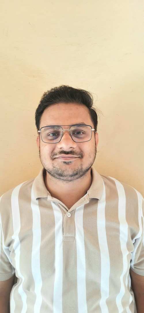 Nishant Mishra Science,Computer & Software,Social Science home tutor in Varanasi.
